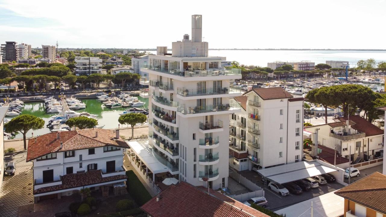 Hotel Mare Lignano Sabbiadoro Exterior photo